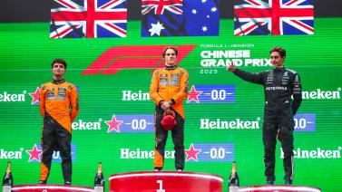 展示出他的 展示出他的